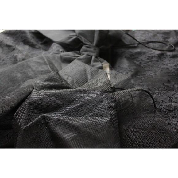 Doen Black Maxi Dress - Picture 6 of 13